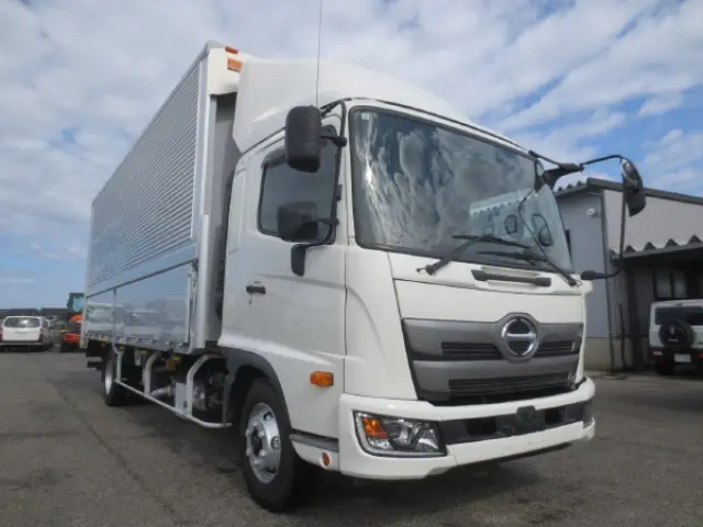 日野 レンジャー 2KG-FD2ABA(2WD)の写真2