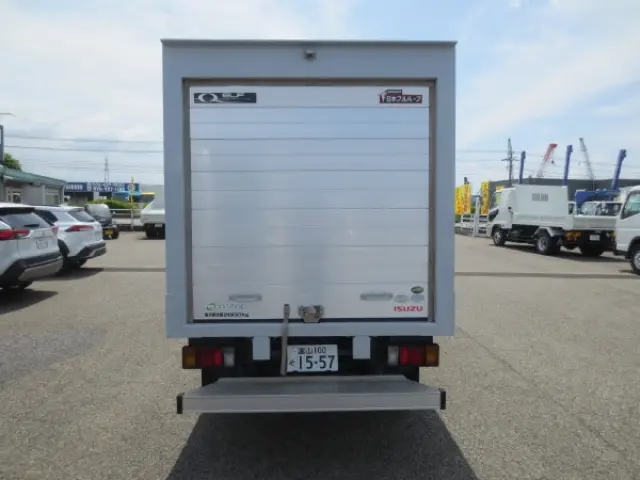 いすゞ エルフ TRG-NJR85AN(2WD)の写真7