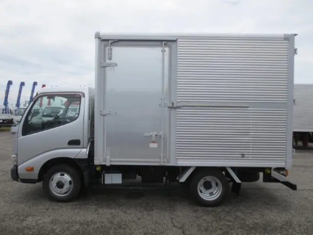 トヨタ ダイナ TKG-XZC605(2WD)の写真9