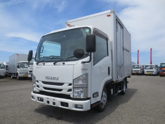 いすゞ エルフ TRG-NLR85AN(2WD)の写真3