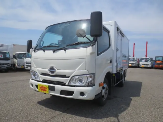 日野 デュトロ 2RG-XZCX605M(2WD)の写真1