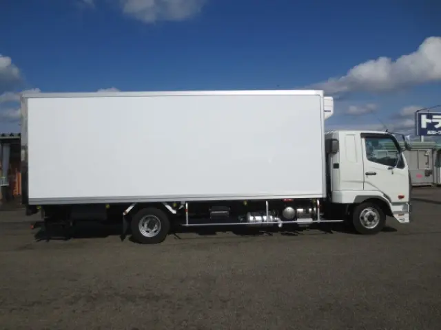 三菱 ファイター 2KG-FK62F(2WD)の写真8