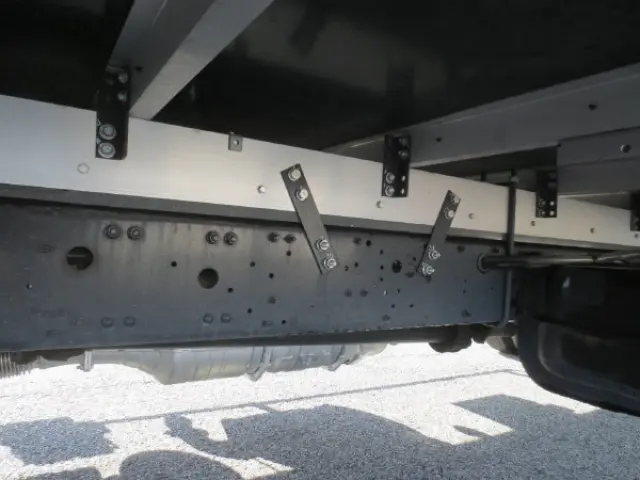 三菱 ファイター 2KG-FK62F(2WD)の写真16