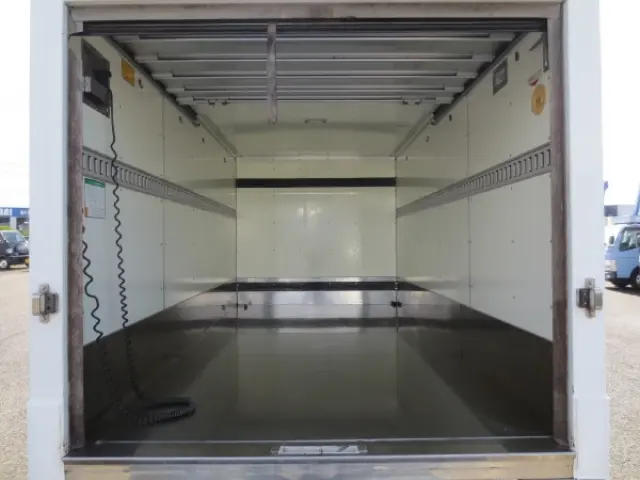 マツダ タイタン BKG-LMR85N(2WD)の写真11