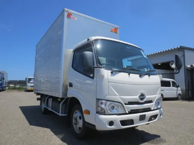 日野 デュトロ 2RG-XZU645M(2WD)の写真2