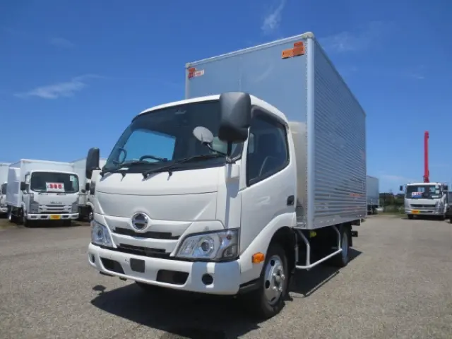 日野 デュトロ 2RG-XZU645M(2WD)の写真3