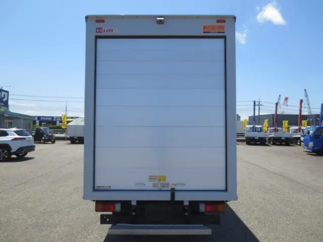 日野 デュトロ 2RG-XZU645M(2WD)の写真7