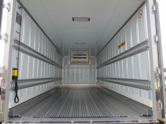 日野 レンジャー 2KG-FD2ABG(2WD)の写真10