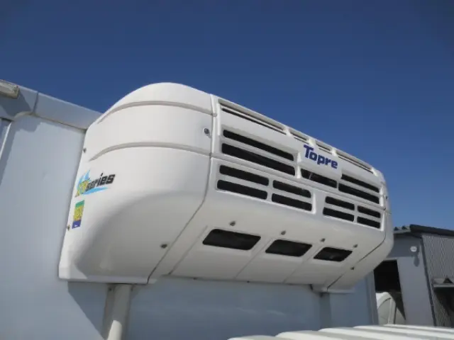 三菱 ファイター 2KG-FK62F(2WD)の写真13