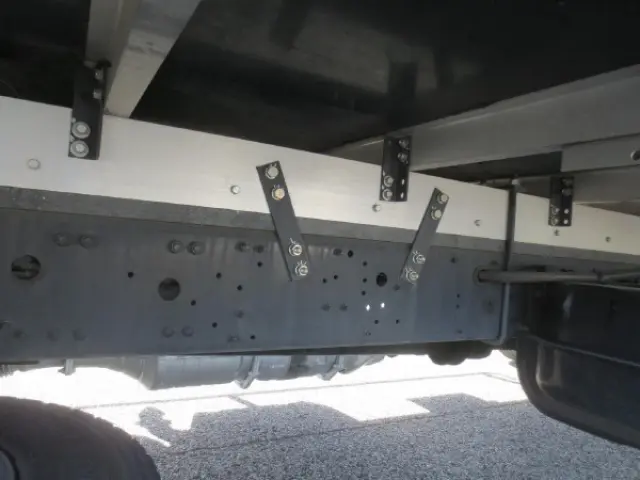 三菱 ファイター 2KG-FK62F(2WD)の写真16