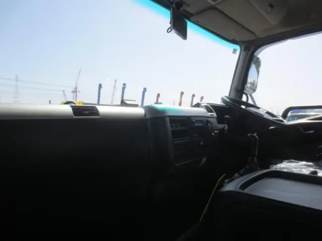 三菱 ファイター 2KG-FK62F(2WD)の写真18