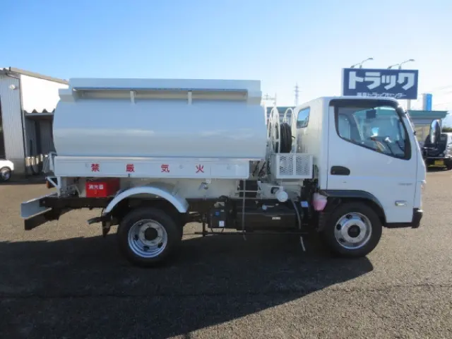 三菱 キャンター 2PG-FEA80(2WD)の写真8