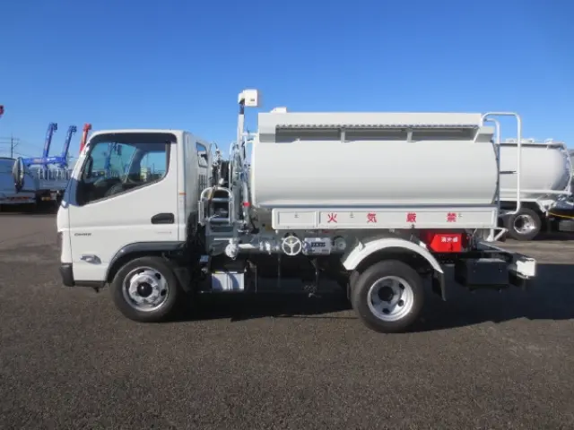 三菱 キャンター 2PG-FEA80(2WD)の写真9