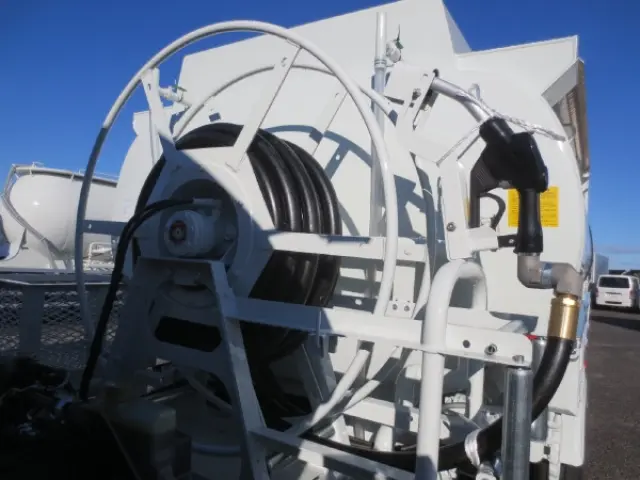 三菱 キャンター 2PG-FEA80(2WD)の写真11