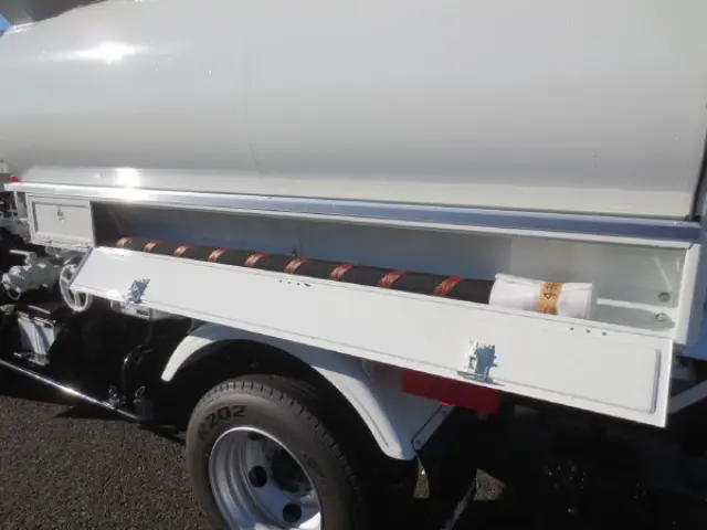 三菱 キャンター 2PG-FEA80(2WD)の写真16