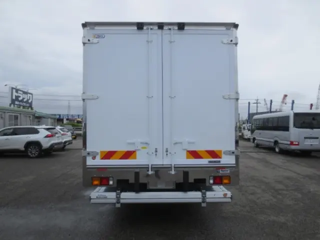 三菱 ファイター 2KG-FK65F(2WD)の写真7