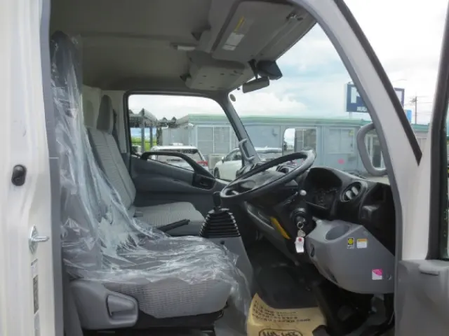 トヨタ ダイナ TKG-XZU710(2WD)の写真13