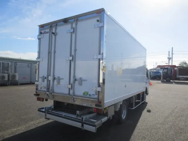 三菱 キャンター TKG-FEB50(2WD)の写真4