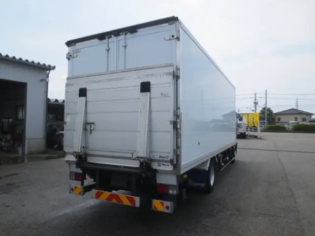 日野 レンジャー 2KG-FC2ABG(2WD)の写真4