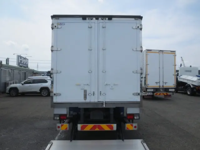 日野 レンジャー 2KG-FC2ABG(2WD)の写真8