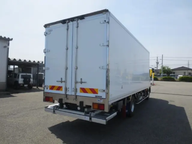 三菱 ファイター 2KG-FK75F(2WD)の写真4