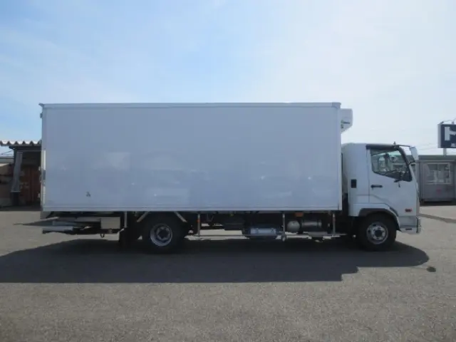 三菱 ファイター 2KG-FK75F(2WD)の写真8