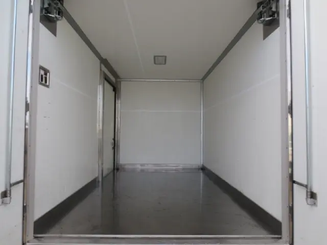 トヨタ ダイナ 2RG-XZC605(2WD)の写真10