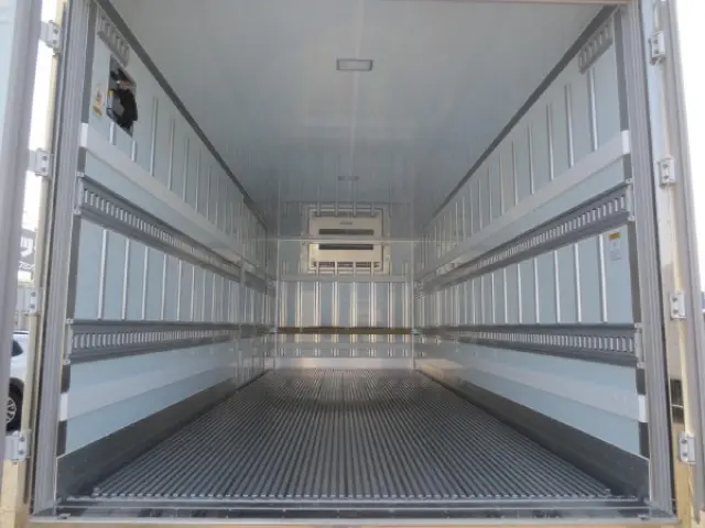 日野 レンジャー 2KG-FD2ABG(2WD)の写真10