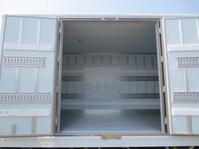 日野 レンジャー 2KG-FD2ABG(2WD)の写真11