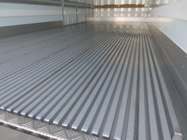 日野 レンジャー 2KG-FD2ABG(2WD)の写真13