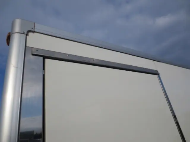 トヨタ ダイナ 2RG-XZC605(2WD)の写真17