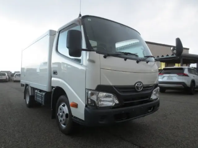 トヨタ トヨエース TKG-XZC605(2WD)の写真2