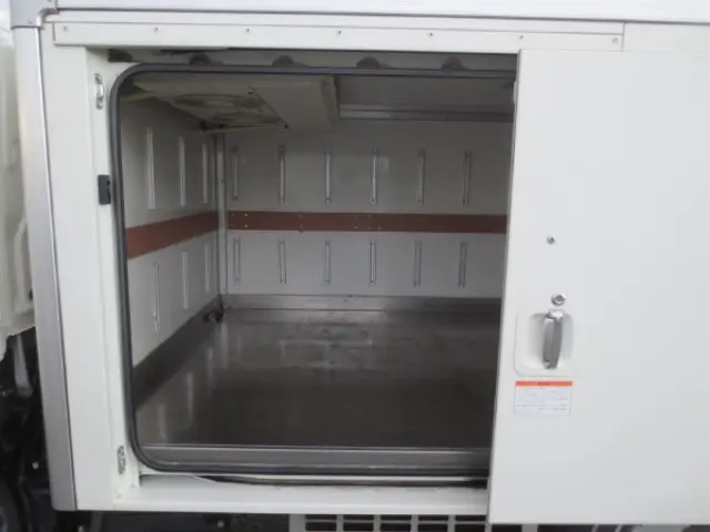 トヨタ トヨエース TKG-XZC605(2WD)の写真11