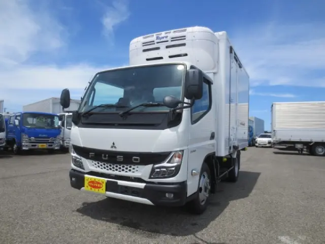 三菱 キャンター 2RG-FBAV0(2WD)の写真1