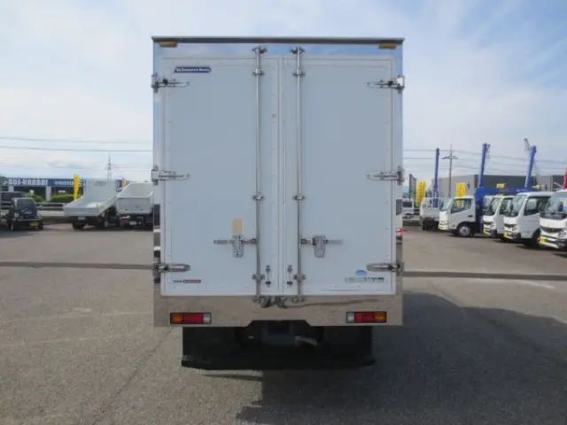 三菱 キャンター TPG-FBA20(2WD)の写真7