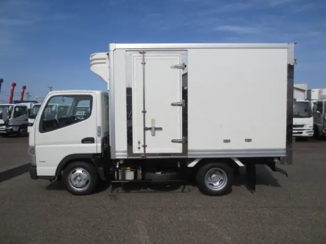 三菱 キャンター TPG-FBA20(2WD)の写真9