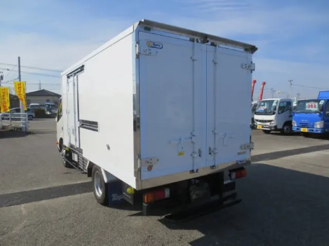 日野 デュトロ 2RG-XZU645M(2WD)の写真5