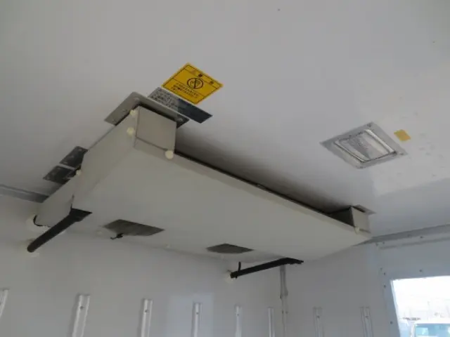 日野 デュトロ 2RG-XZU645M(2WD)の写真15