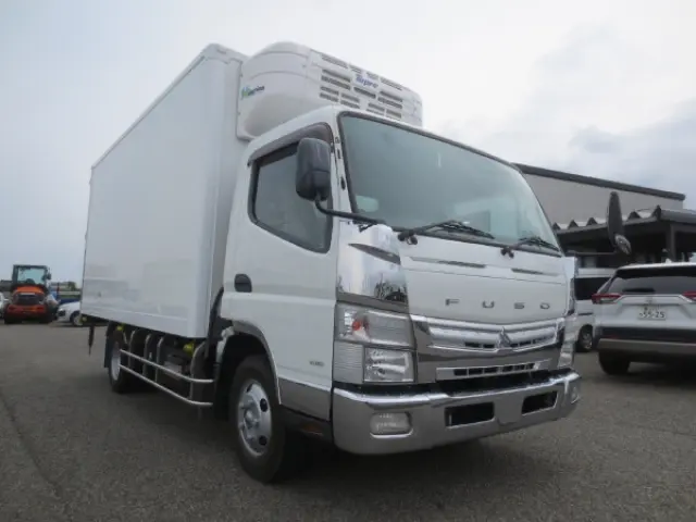 三菱 キャンター TPG-FEB50(2WD)の写真2