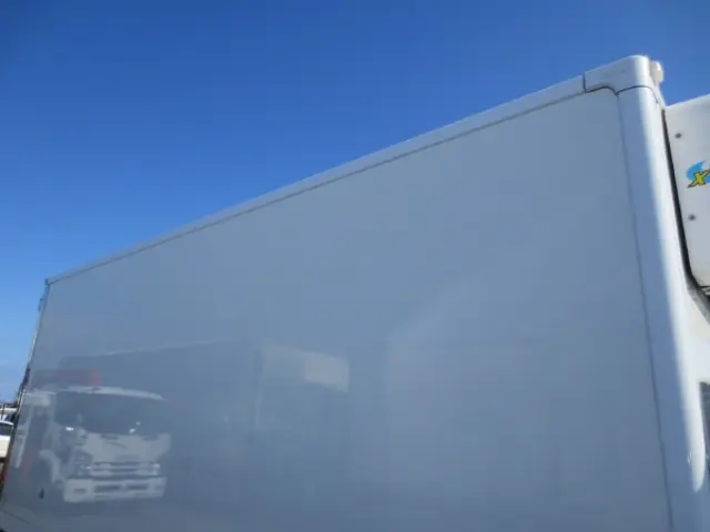 三菱 キャンター 2PG-FEB90(2WD)の写真26