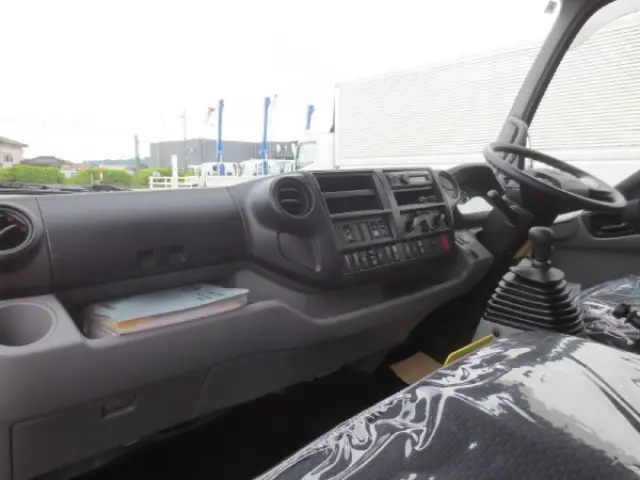 日野 デュトロ 2KG-XZU712M(2WD)の写真14