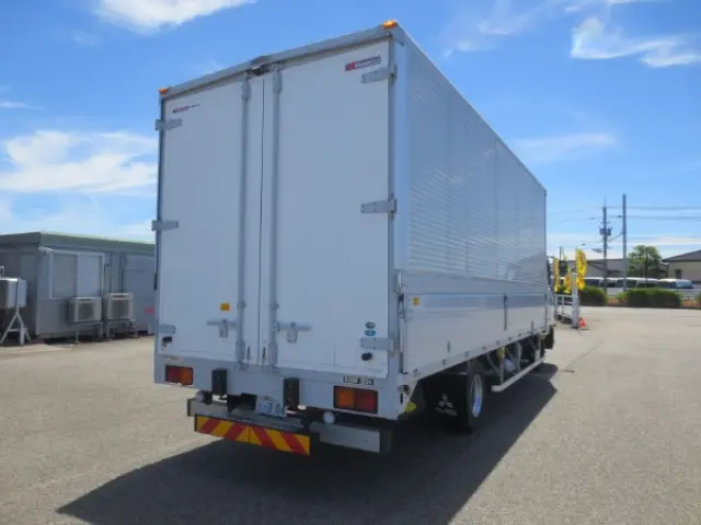 三菱 ファイター 2KG-FK62F(2WD)の写真4