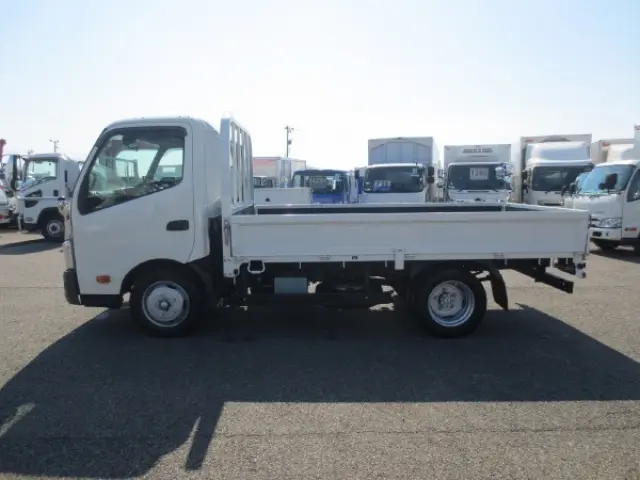 トヨタ ダイナ 2RG-XZU700(2WD)の写真9
