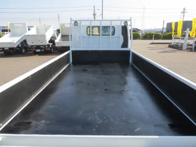 三菱 キャンター TPG-FEB20(2WD)の写真10