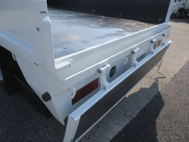 三菱 キャンター TPG-FEB20(2WD)の写真11