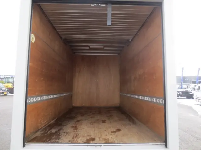 マツダ タイタン TRG-LMR85N(2WD)の写真10