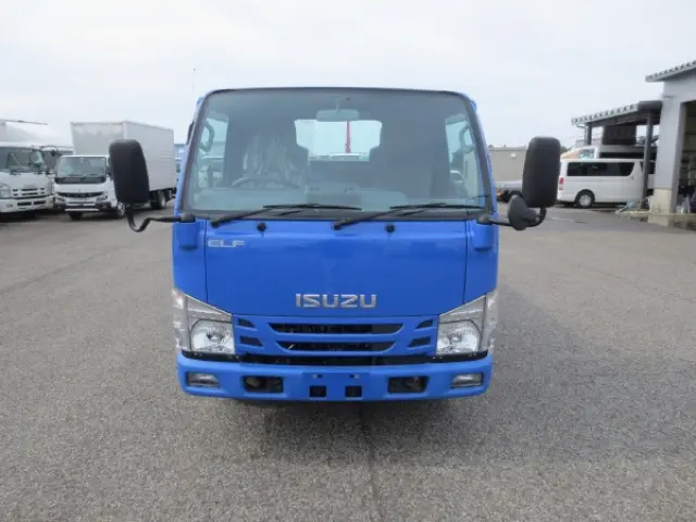 いすゞ エルフ 2RG-NKR88AD(2WD)の写真6