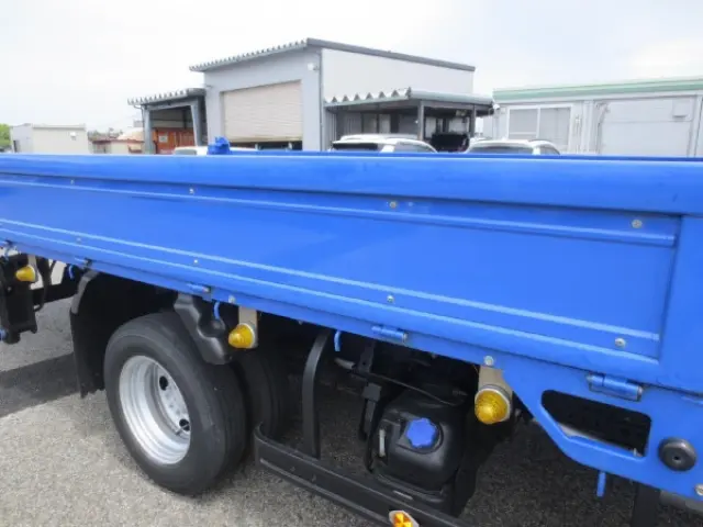 いすゞ エルフ 2RG-NPR88AR(2WD)の写真24