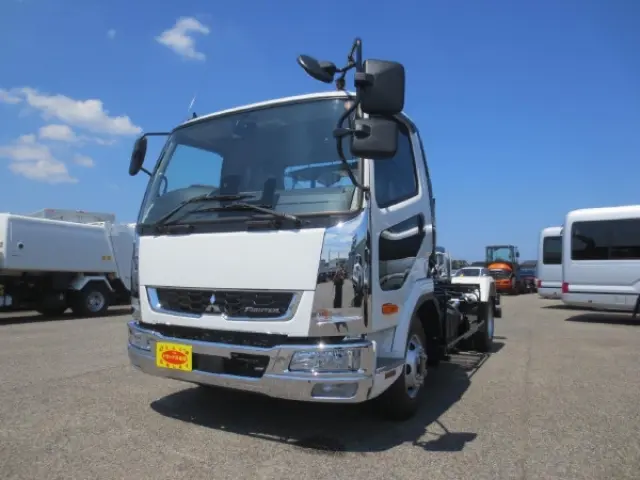 三菱 ファイター 2KG-FK72F(2WD)の写真1