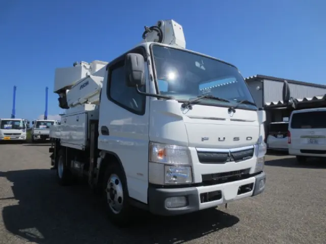 三菱 キャンター TPG-FEA50(2WD)の写真2